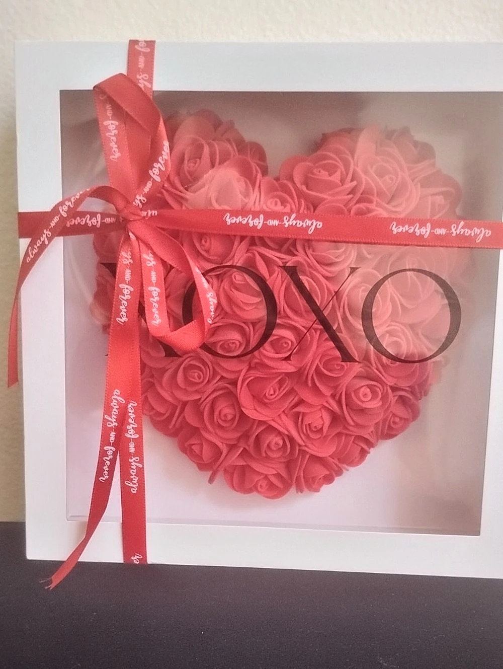 NWT Always and Forever XOXO Rose Heart Shadow Box